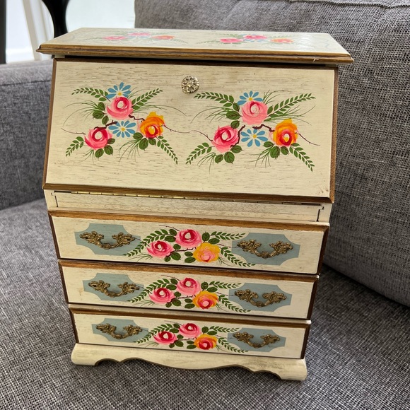 Vintage Other - Vintage 70s Andrea by Sadek Wooden Floral Jewelry Box